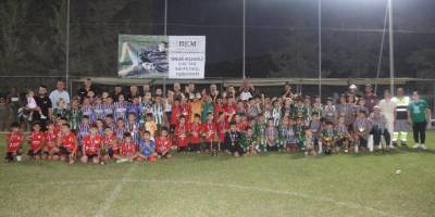 Onur Kandili anısına oynadılar