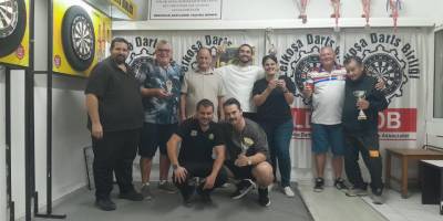 Halil Tuğcan Darts Turnuvası şampiyonu Mehmet Sümer