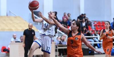 Levent ve Akdeniz farklı kazandı