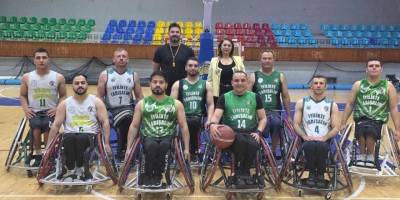 Lefke Yardım ve Halk Derneği’nden Engelliler Spor Federasyonu’na araç bağışı