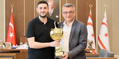 Cumhurbaşkanı Erhürman, Mustafa Alnar’ı kabul etti