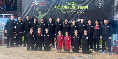 Lefkoşa Badminton Kulübü sporcuları 1. Lig ve U15 Gelişim Ligi’nde