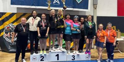 Master masa tenisçiler madalyalarla döndüler