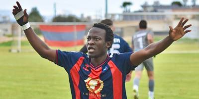 Derbinin galibi Yeniboğaziçi: 2-1