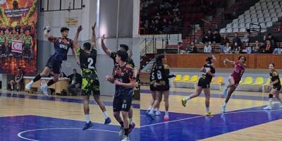 Hentbolda Süper Lig heyecanı başladı