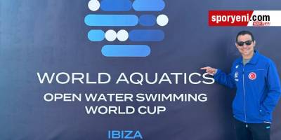 Doğukan, Ibiza’da kulaç attı