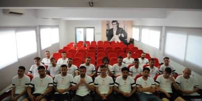 Milli takım ilk toplantısını yaptı