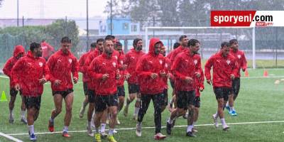 Milliler son provayı yoğun yağmur altında yaptı