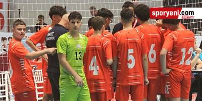 Türkiye yedincisi U15 kafilesi adaya döndü