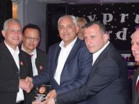 Federasyonlar birbirlerini onurlandırdı