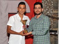 Kanal T başarılılara ödüllerini dağıttı