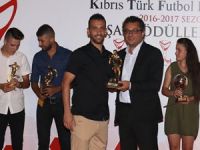 Futbolun başarı gecesi yapıldı