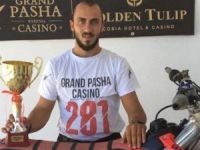 Hasan Çeto göz dolduruyor