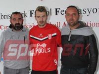 Burak resmi imzayı attı