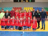 Kızlarda Polatpaşa, erkeklerde YDK şampiyon