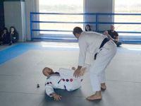 Öğrencilere Brazilian Jiu Jitsu anlatıldı