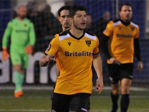 Zihni Temelci forma giymeye başladı