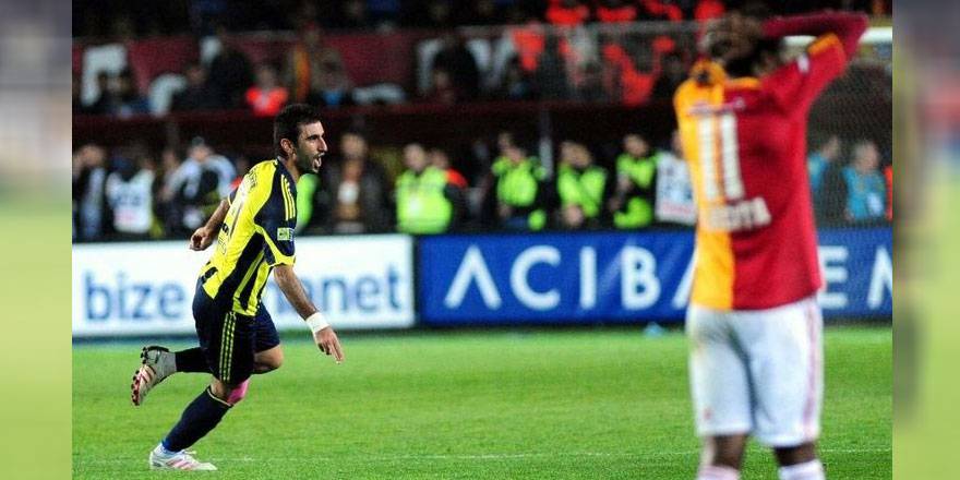 UNUTULMAZ DERBİ MAÇLARI: Galatasaray - Fenerbahçe: 0-1