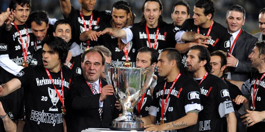 UNUTULMAZ DERBİ MAÇLARI: Beşiktaş - Fenerbahçe: 4-2