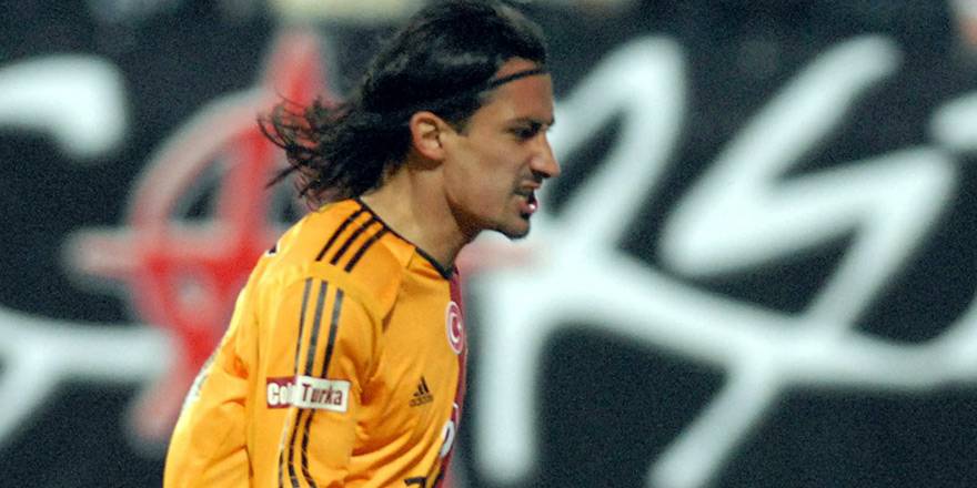 UNUTULMAZ DERBİ MAÇLARI: Beşiktaş - Galatasaray: 1-2