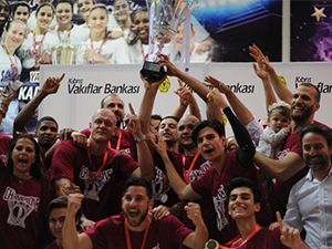 Potanın kralı YDÜ